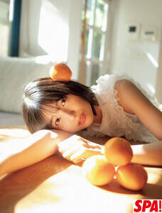 乃木坂46・五百城茉央、振袖姿で週刊SPA!初登場