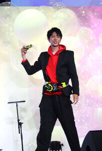 ʃC_[̕ϐg|[Y𑦋ŔIiiiCjDeview