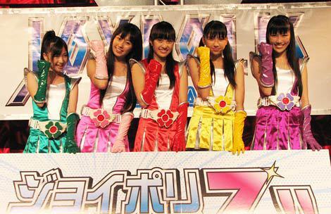 「東京ジョイポリス」の夏季プロモーション発表会に登場したももいろクローバーZ。左から有安杏果、佐々木彩夏、百田夏菜子、玉井詩織、高城れに(C)ORICON DD inc.
