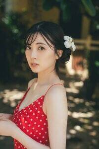 結那 1st写真集(仮)(撮影:東 京祐 発行:KADOKAWA)