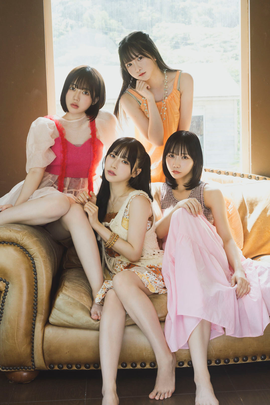 ノンレゾン 1st写真集〈QUINTET〉(C)第四境界 / D4KK