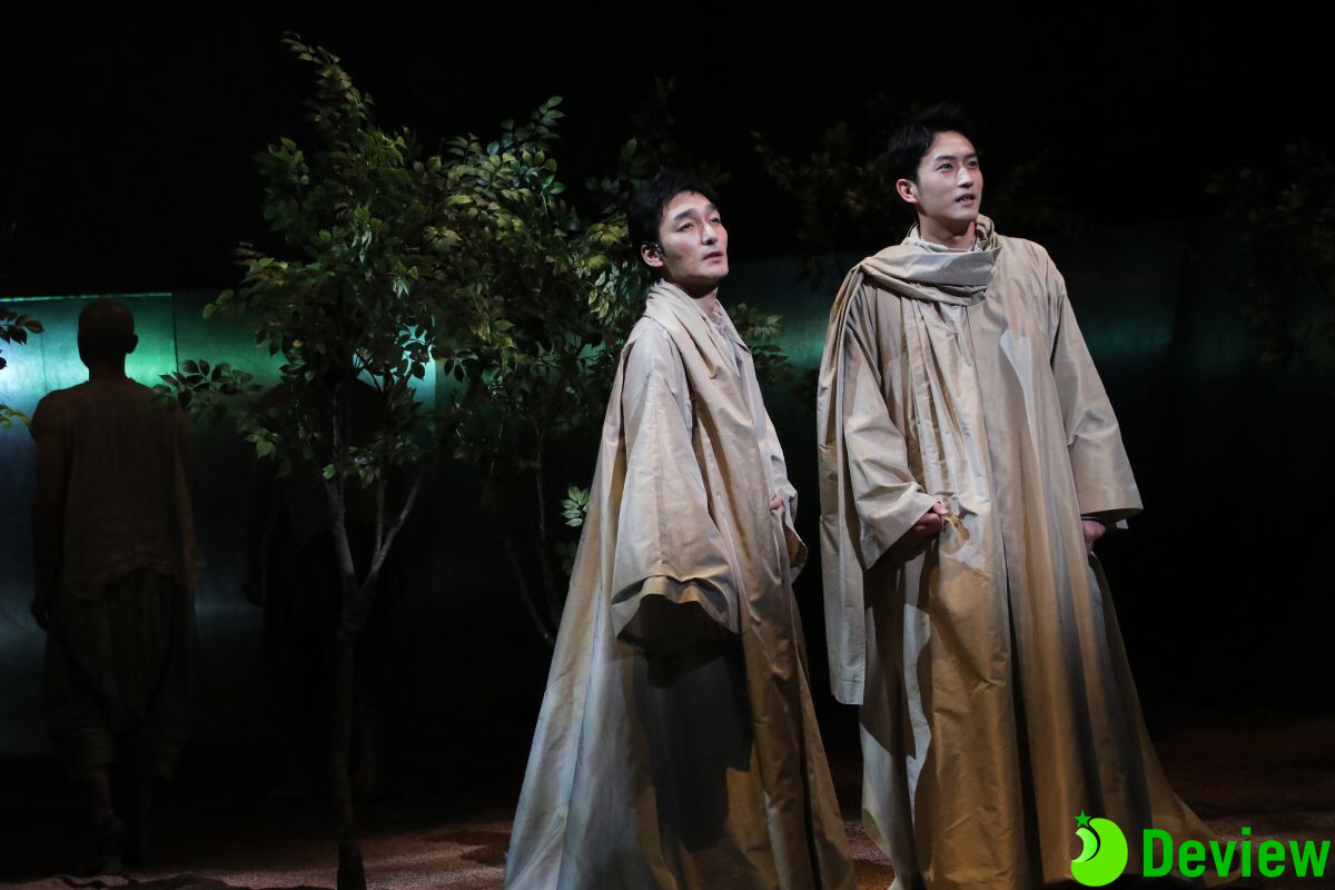 舞台『シッダールタ』ゲネプロより(C)Deview