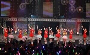 RT[gŁwHAPPY  SONGx̂BerryzH[~-uteB
