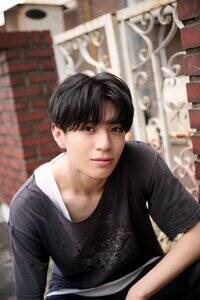 �w�_����l calendar 2026/04-2027/03�x�iC�jKADOKAWA�^�ʐ^�F�Ö��D��