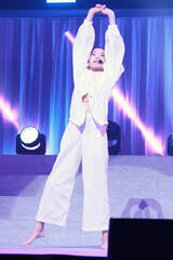 4wX^[I[fBVxʏ܁EǓcBiCjORICON NewS inc.