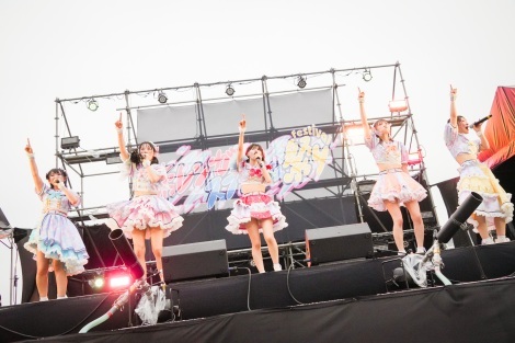 FES��TIVE�u�ԃ����K�X�v���b�V���ՁvDAY1�i8��24�������l�E�ԃ����K�q�ɍL��iPhoto:���^�i�x�^�C�V�j