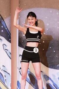 �w�~�X���{�R���e�X�g2026�x�u�~�X�����v�����G�F����iC�jDeview