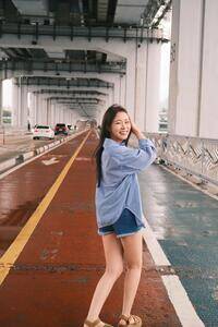 �w�n���E�X�������ʐ^�W Inside You,Inside Me�x(�B�e�^Doo Yoon jong�v���f���[�X�^Kaori Oguri�@���s�^�󓇎Ёj