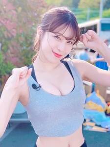 OrÃ|[WOÂƃCW錳AKB48̏،B