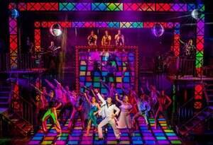 �~���[�W�J���u�T�^�f�[�E�i�C�g�E�t�B�[�o�[�v(2019�N12��13���`29���E�������ۃt�H�[�����E�z�[��C)�@�B�e�FPamela Raith