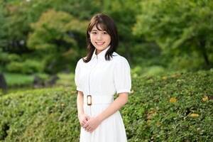 テレビ朝日入社1年目の鈴木新彩アナウンサー、『ミュージックステーション』7代目サブMC就任(C)テレビ朝日