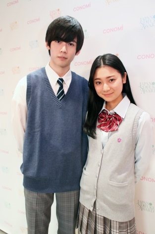 日本で一番制服が似合う男女 の制服へのこだわりは 腕まくりにキュンとします ニュース Deview デビュー