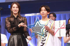 4wX^[I[fBVxOvERĂiCjORICON NewS inc.