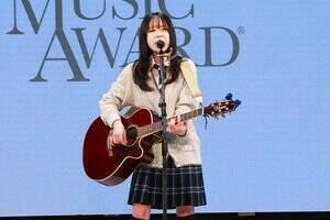 『日本制服音楽アワード』グランプリ・なるみさん(C)Deview