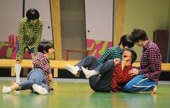 u on STAGE `SIX MENfS SHOW TIME 3`vQlv̖͗l