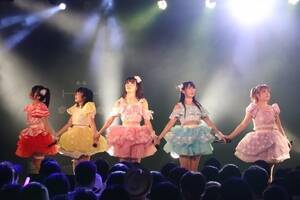 Luce Twinkle Wink̃o[EѐD߂݂̃o[Xf[Cui1AEVhBLAZEjiCjDeview