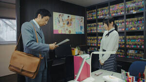 �w�ߘa�Ɋ��\��������Ă܂��x�i�e���r���j�̏�ʎʐ^�iC�j�u�ߘa�Ɋ��\��������Ă܂��v����ψ���