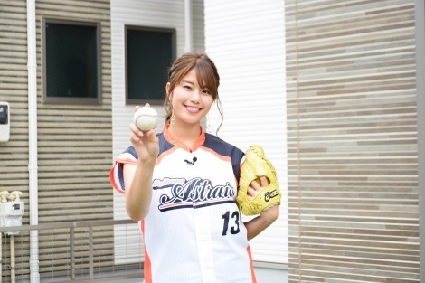 稲村亜美が女子プロ野球選手の素顔に迫る新番組スタート ニュース Deview デビュー