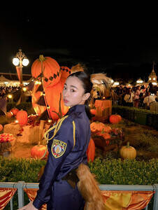 �n���E�B���R�X�v�����I�����u�~�X���j�o�[�V�e�B2025�v�O�����v���E�ѓc���y����