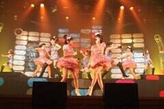 16���ɍs��ꂽ��-ute�ƃX�}�C���[�W�̃W���C���g�R���T�[�g���B