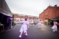 FES��TIVE�u�ԃ����K�X�v���b�V���ՁvDAY1�i8��24�������l�E�ԃ����K�q�ɍL��iPhoto:���^�i�x�^�C�V�j