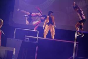 wvXEIuEXgCh THE LIVE STAGE Gs\[h2xQlv