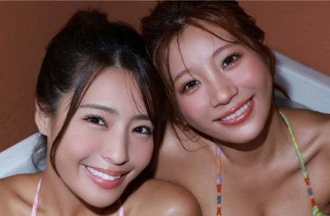 R�EI�EP GIRLS�ʍ\���̎ʐ^�W���� 