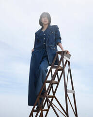 uSOMETHING feat. Natsuki DeguchivLOOK01.