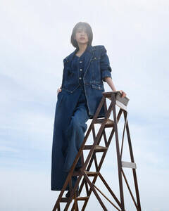 uSOMETHING feat. Natsuki DeguchivLOOK01.