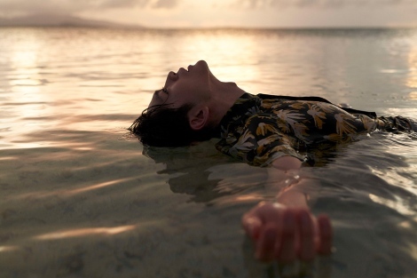 ���������ʐ^�W�u�̉��v(2022�N10��27������) (C)�}�K�W���n�E�X �B�e�E����M��