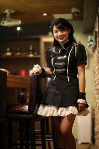 uhihin's cafebarv̓XɂāALXg̈ߑƂƂɗ̂ۓIB