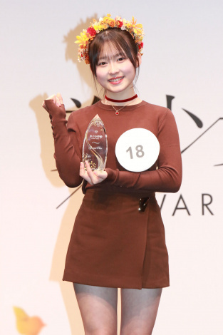 �������}��AWARD�O�����v������ 