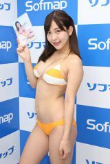 2015�N�~�X�Ó�x�X�g�t�H�g�W�F�j�b�N��܂̐V�l�O���r�A�A�C�h���A�Ό��C���q(C)Deview