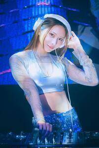 NOMA(C)������/�T��FLASH �ʐ^�����{���u