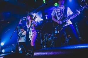 cb}CuuVK[{presentsS̉̃}Cuv(EShinjuku club SCIENCE)B