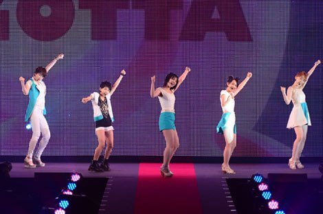 wGirls Award 2012 SPRING/SUMMERxOPENING ACTƂďobump.y
