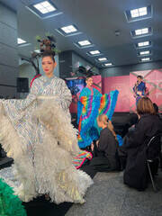 ~XEjo[XEWp2025Z~t@CiXgf𖱂߂uVhr[eB[EXPOvł̃wAV[̖͗l