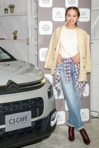 uLE CAFE CITROEN C3ṽZvVp[eB[ɏoȂJ܁B