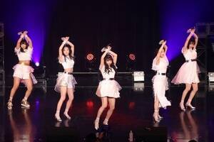 uq with 匴DTvTOKYO IDOL FESTIVAL 20183ځAHOT STAGEɏoiCjDeview