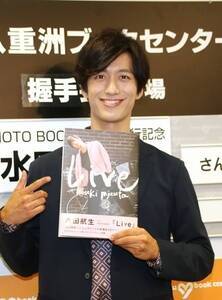 1st PHOTO BOOKwLivex̔CxgJncqiCjDeview