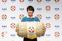 �R�`�̂��āw���ہx�̐VCM���\��ɏo�Ȃ����c���\