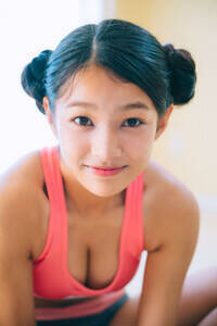 虹咲カリナ1stDVD『雨上がり!18歳!!』(C)2026 Liverpool