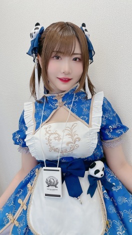 美女コスプレイヤー・すみれおじさん