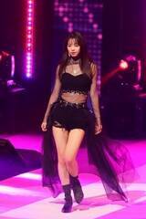 uc^I~GIRLCRUSHviCjDeview