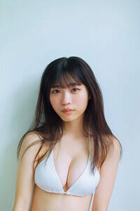 �u�l�������������� ���V�����t�@�[�X�g�ʐ^�W�i���j�v�i�����j���[�X�ʐM�Њ��j�B�e�^�׋��K���Y