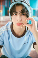 ���g���̓��߂���J�����_�[�𔭔����鑝�q�֋M�iC�jKADOKAWA/�B�e�F�F�ؗD