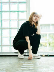 AWF߁^wTC][x2025N8@ʐ^^KOBAAX^CO^Ec~TIAwAECN^CHIKA KEISUKE