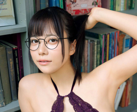 東雲うみ、フェチ心を刺激