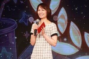『TOKYO青春映画祭2026』表彰式に登壇した加奈子さん(C)Deview