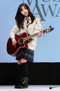 『日本制服音楽アワード』グランプリ・なるみさん(C)Deview